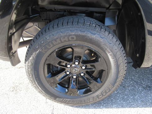 Used 2022 RAM 1500 Laramie RWD image 11