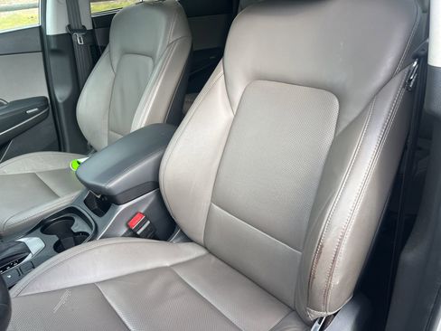 Used 2015 Hyundai Santa Fe Limited image 12