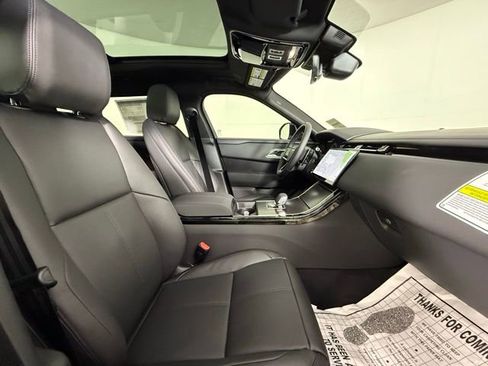 New 2026 Land Rover Range Rover Velar Dynamic SE image 35