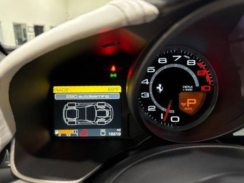 Used 2014 Ferrari F12 Berlinetta image 83