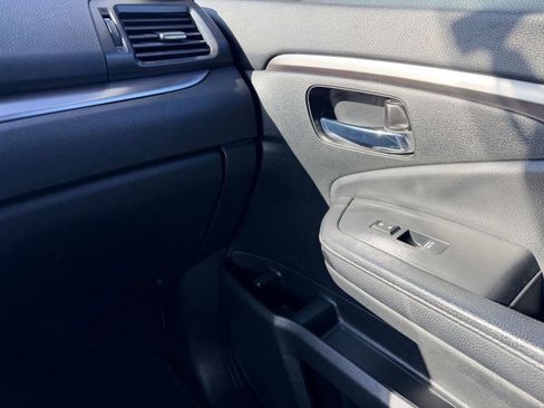 Used 2018 Honda Ridgeline RTL-T image 24