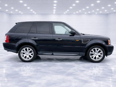 Used 2008 Land Rover Range Rover Sport HSE image 4