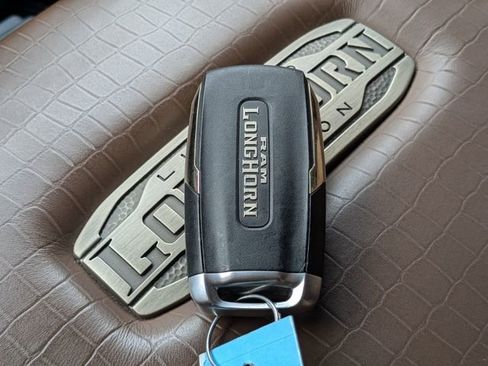 Used 2024 RAM 2500 Limited w/ Towing Technology Group image 29