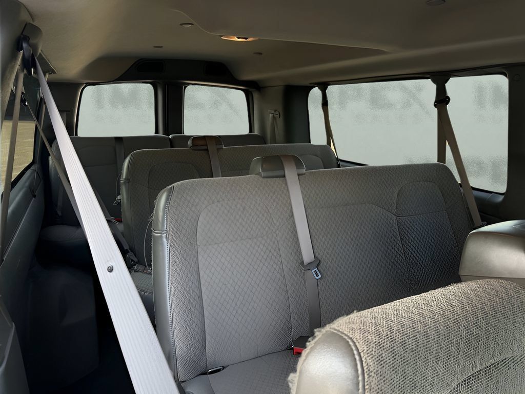 Used 2021 Chevrolet Express 2500 w/ Driver Convenience Package RWD image 12