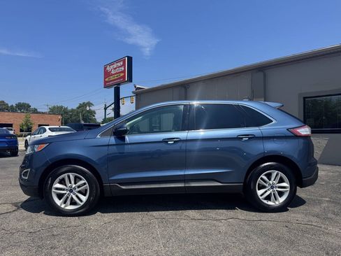 Used 2018 Ford Edge SEL w/ Equipment Group 201A AWD/4WD image 4