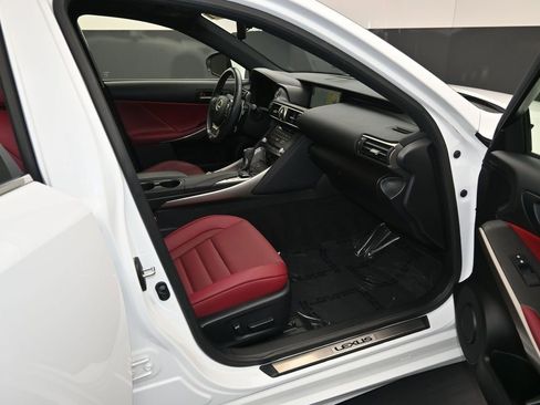 Certified 2019 Lexus IS 350 image 11