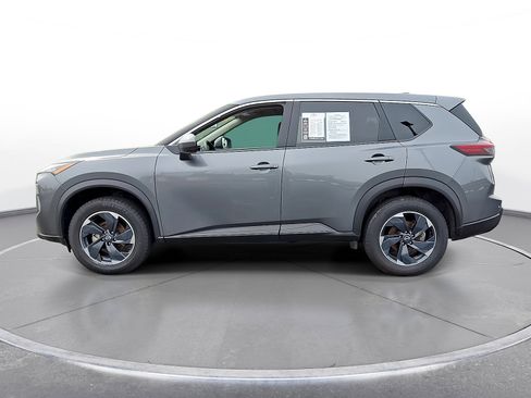Used 2024 Nissan Rogue SV AWD/4WD image 5