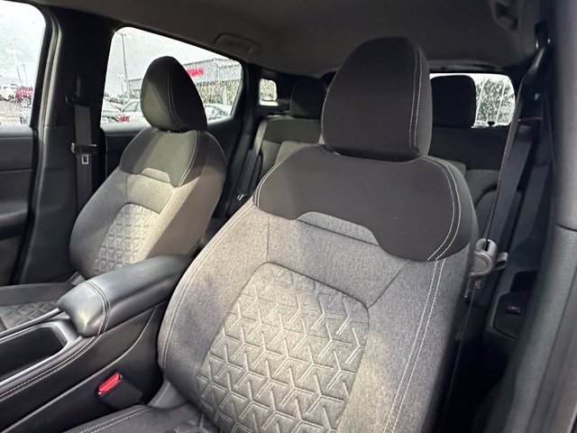 Certified 2025 Nissan Kicks SV AWD/4WD image 25