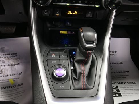 Used 2024 Toyota RAV4 XSE w/ Weather Package image 17