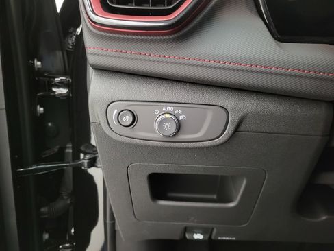 New 2026 Chevrolet TrailBlazer RS w/ Convenience Package FWD image 30