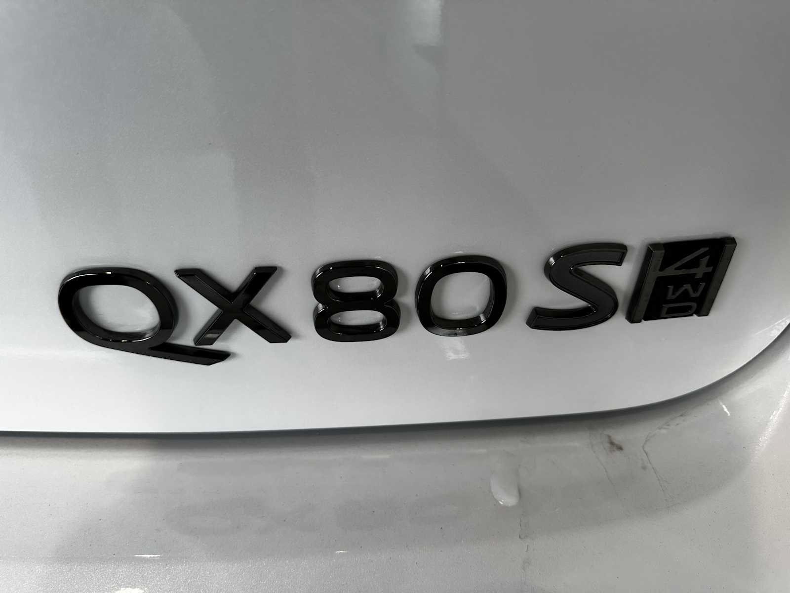 New 2027 INFINITI QX80 Sensory AWD/4WD image 8