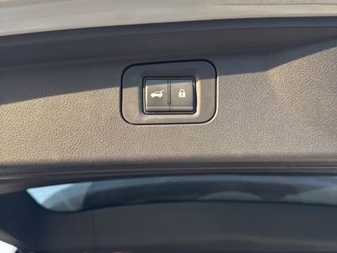 Used 2025 INFINITI QX80 Autograph image 30