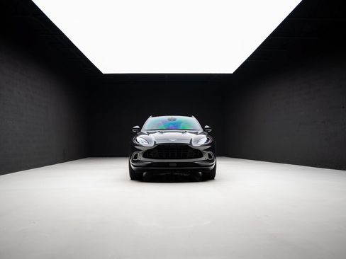 Used 2023 Aston Martin DBX AWD/4WD image 80