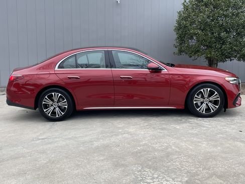 Certified 2024 Mercedes-Benz E 350 4MATIC Sedan image 5