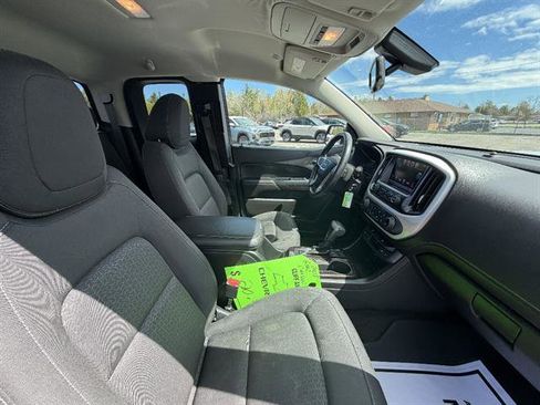 Used 2018 GMC Canyon SLE w/ SLE Convenience Package AWD/4WD image 12