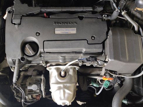 Used 2017 Honda Accord LX image 30