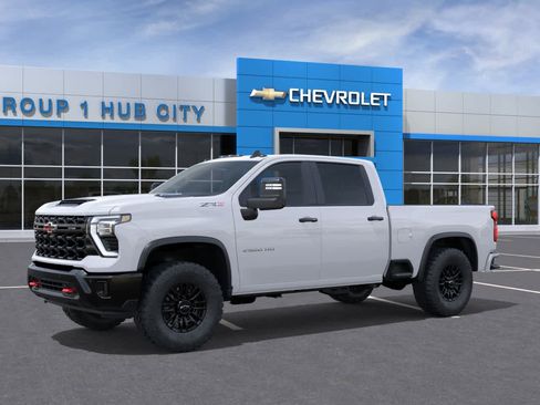 New 2026 Chevrolet Silverado 2500 ZR2 AWD/4WD image 2