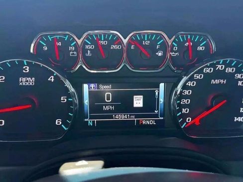 Used 2017 Chevrolet Tahoe LT image 11