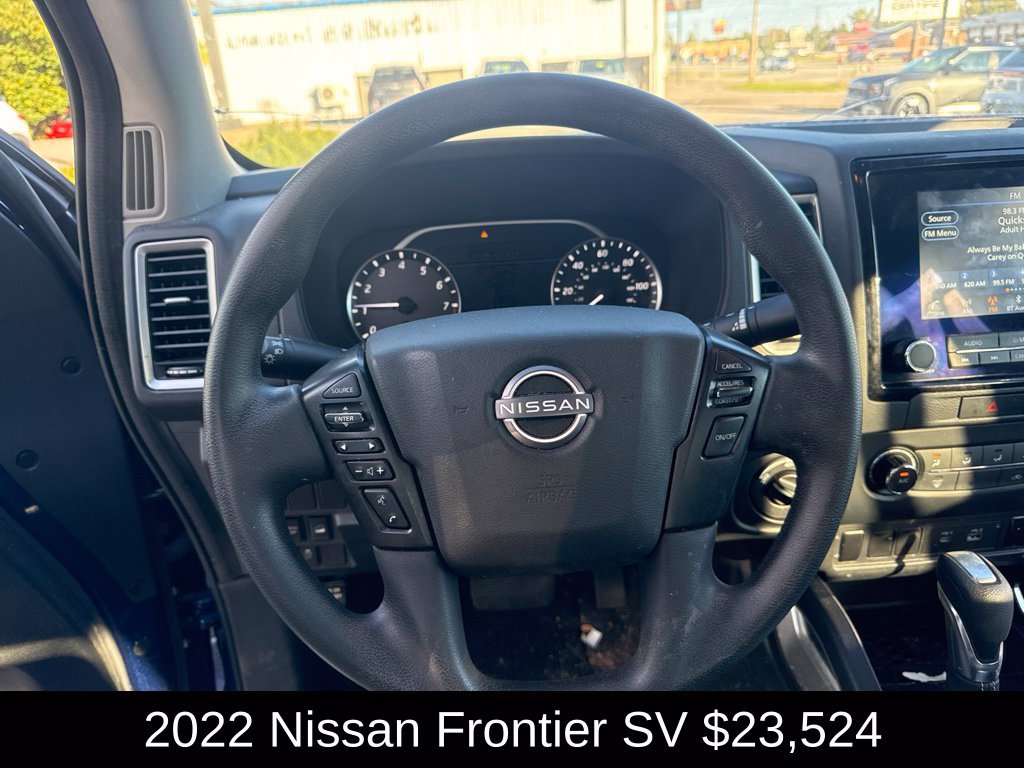 Used 2022 Nissan Frontier SV AWD/4WD image 10