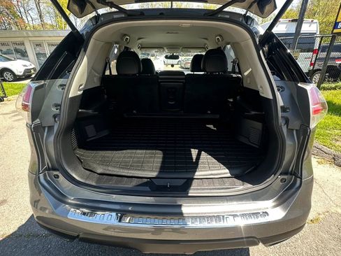 Used 2016 Nissan Rogue SL AWD/4WD image 11
