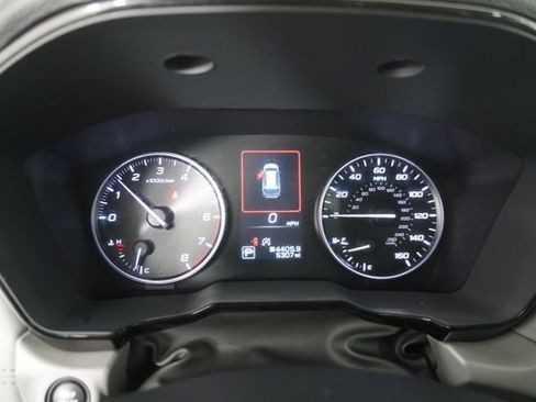 Certified 2025 Subaru Outback Premium image 24