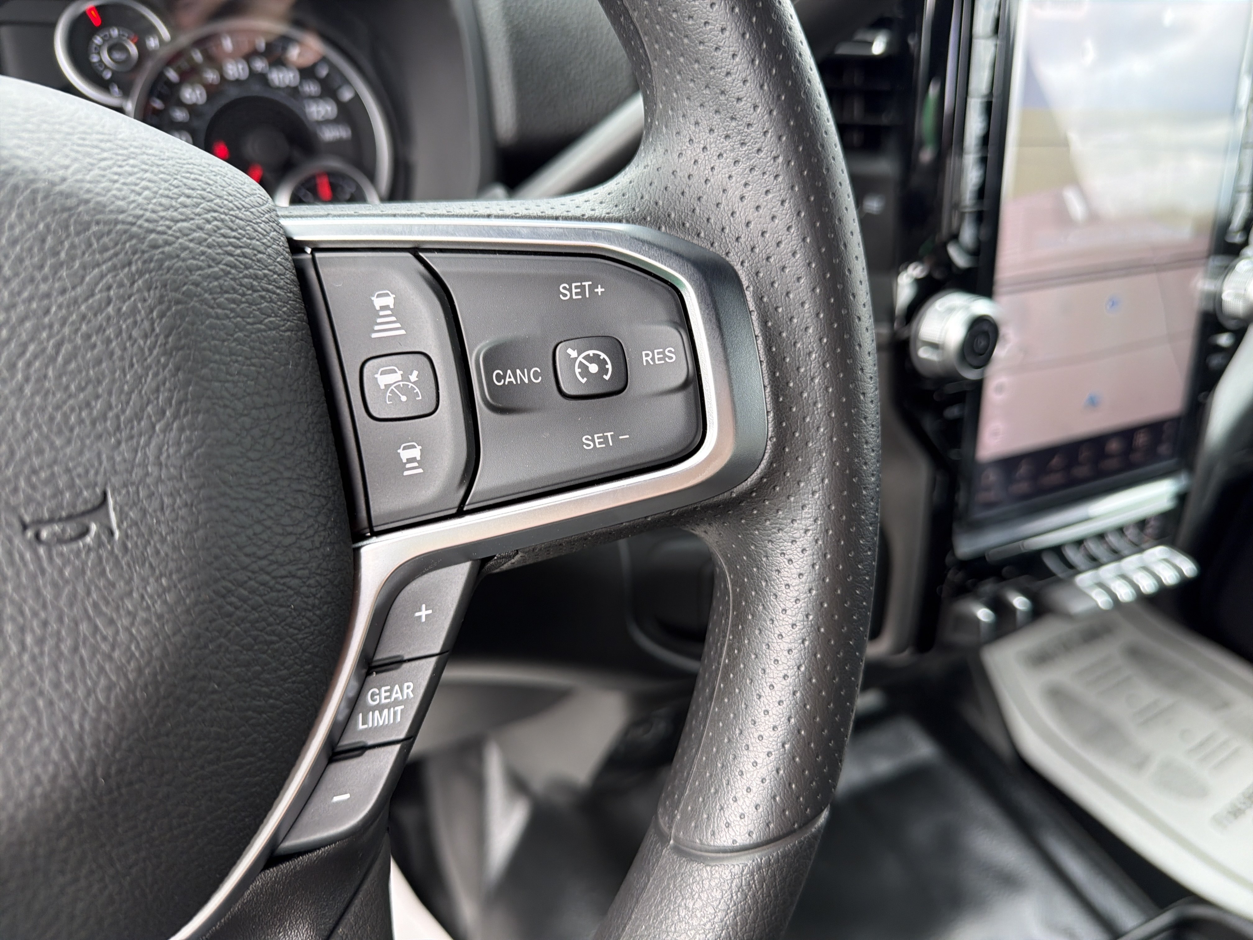 New 2026 RAM 2500 Tradesman AWD/4WD image 20