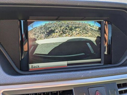 Used 2013 Mercedes-Benz E 350 4MATIC Sedan image 7