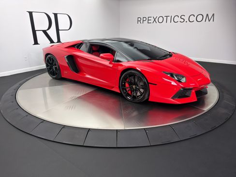 Used 2016 Lamborghini Aventador LP 700-4 AWD/4WD image 16