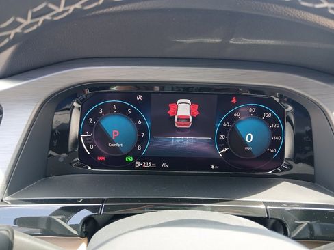 New 2026 Volkswagen Atlas Cross Sport SE FWD image 17