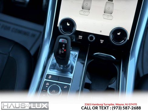Used 2020 Land Rover Range Rover Sport HST image 30