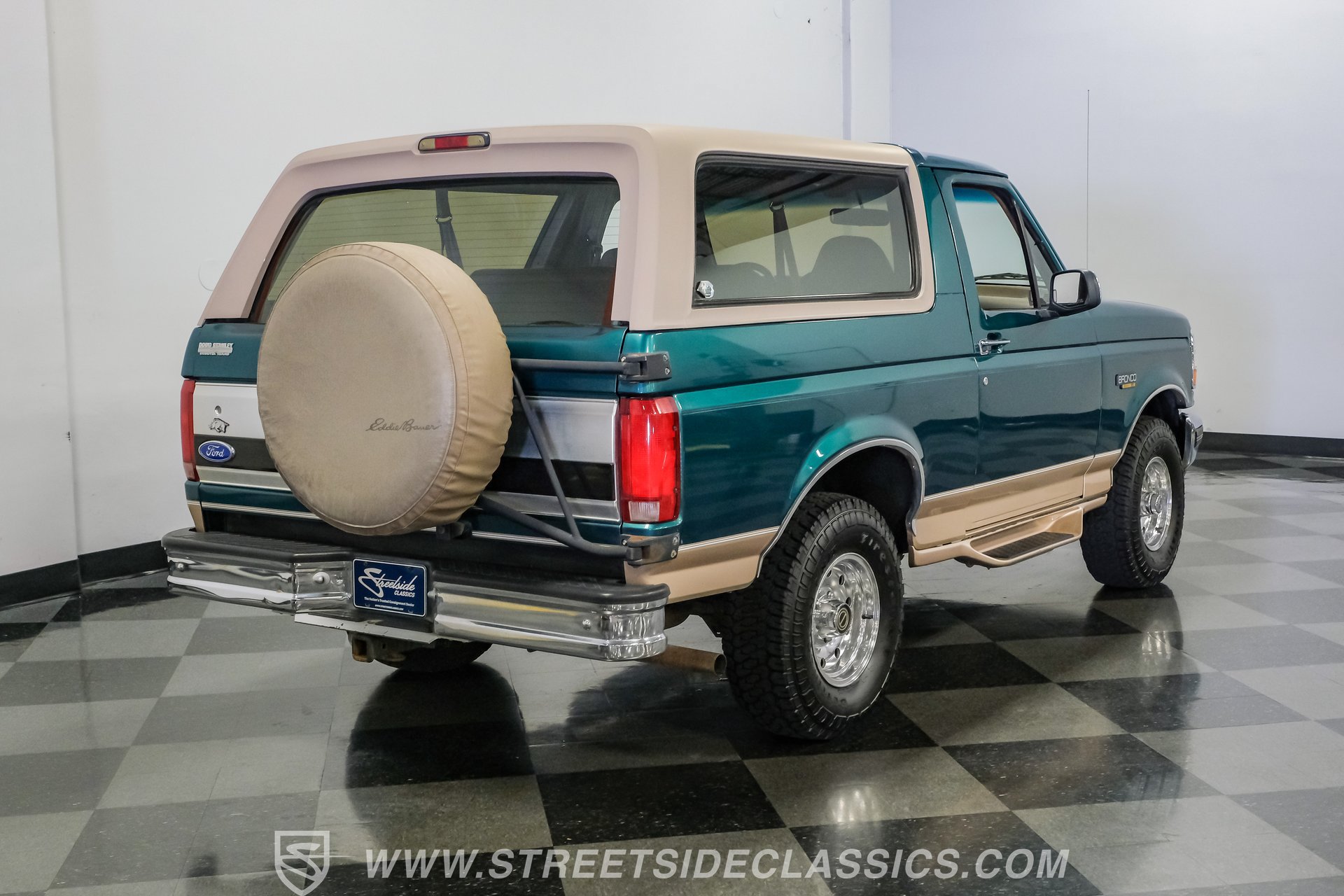 Used 1996 Ford Bronco Eddie Bauer AWD/4WD image 25