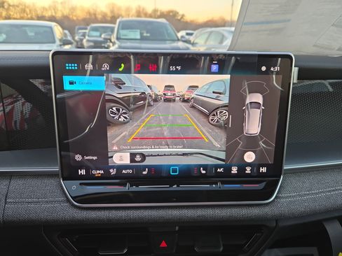 New 2026 Volkswagen Tiguan S FWD image 11