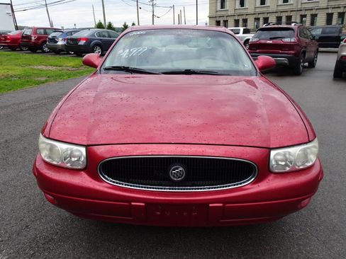Used 2005 Buick Le Sabre Limited w/ Celebration Edition Package FWD image 3