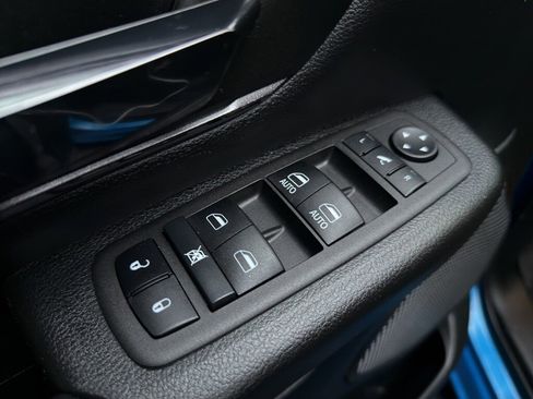 Used 2023 RAM 1500 Big Horn image 17