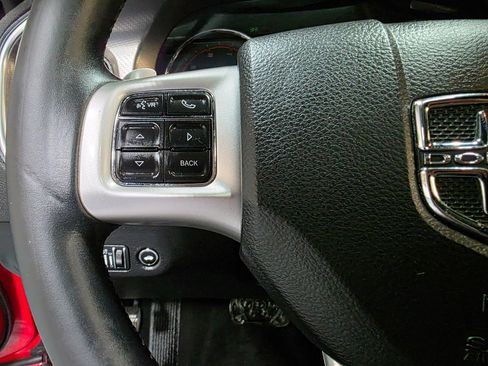 Used 2014 Dodge Charger SXT image 28