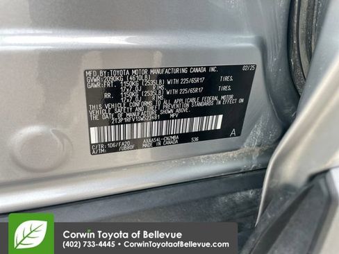 Used 2025 Toyota RAV4 XLE AWD/4WD image 23