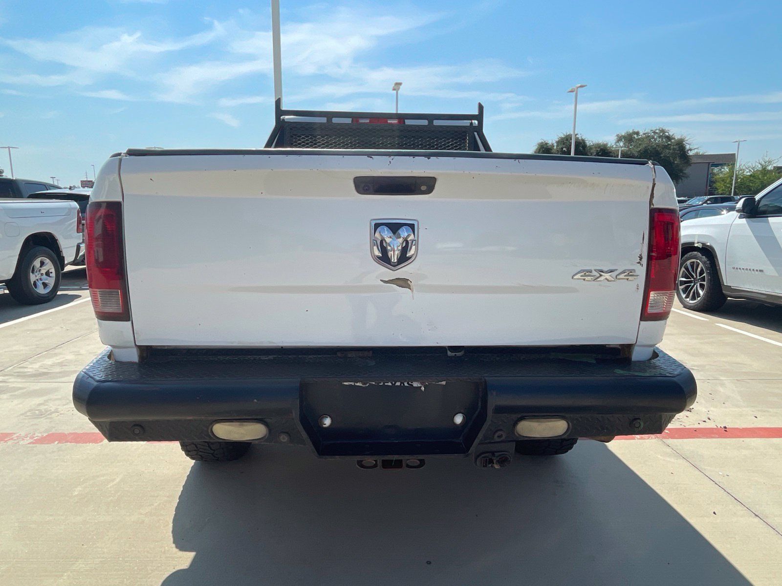 Used 2016 RAM 2500 Tradesman w/ Chrome Appearance Group AWD/4WD image 5