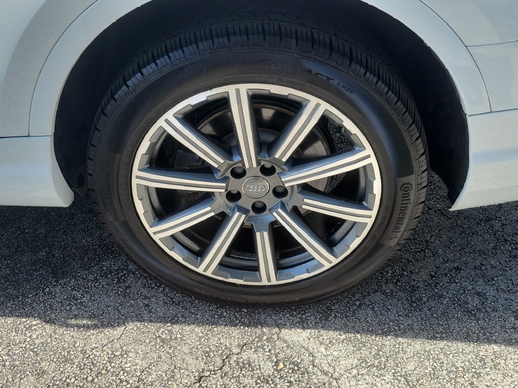Used 2019 Audi Q7 2.0T Premium Plus w/ Premium Plus Package AWD/4WD image 13