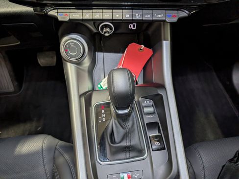 Used 2024 Alfa Romeo Tonale Ti w/ Active Assist Package image 23