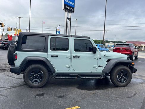 Used 2023 Jeep Wrangler Unlimited Sport AWD/4WD image 6