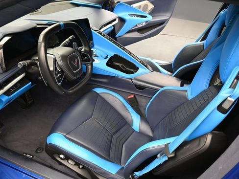 Used 2022 Chevrolet Corvette Stingray Premium Conv w/ Z51 Performance Package RWD image 24