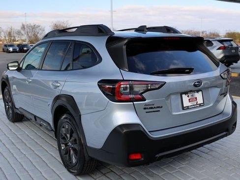 Certified 2023 Subaru Outback Onyx Edition XT image 3
