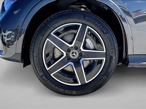 Certified 2025 Mercedes-Benz GLC 300 4MATIC image 10
