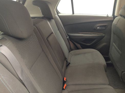Used 2016 Chevrolet Trax LS FWD image 19