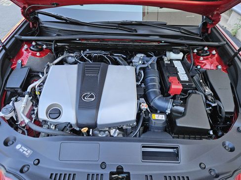 Used 2024 Lexus ES 350 w/ Premium Package FWD image 8