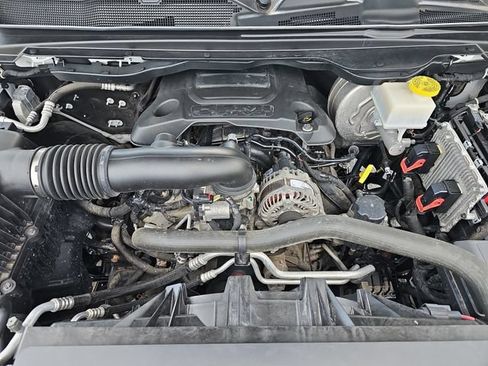 Used 2019 RAM 1500 Big Horn AWD/4WD image 33