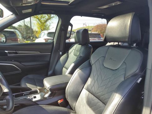 Used 2024 Kia Telluride EX X-Line image 10