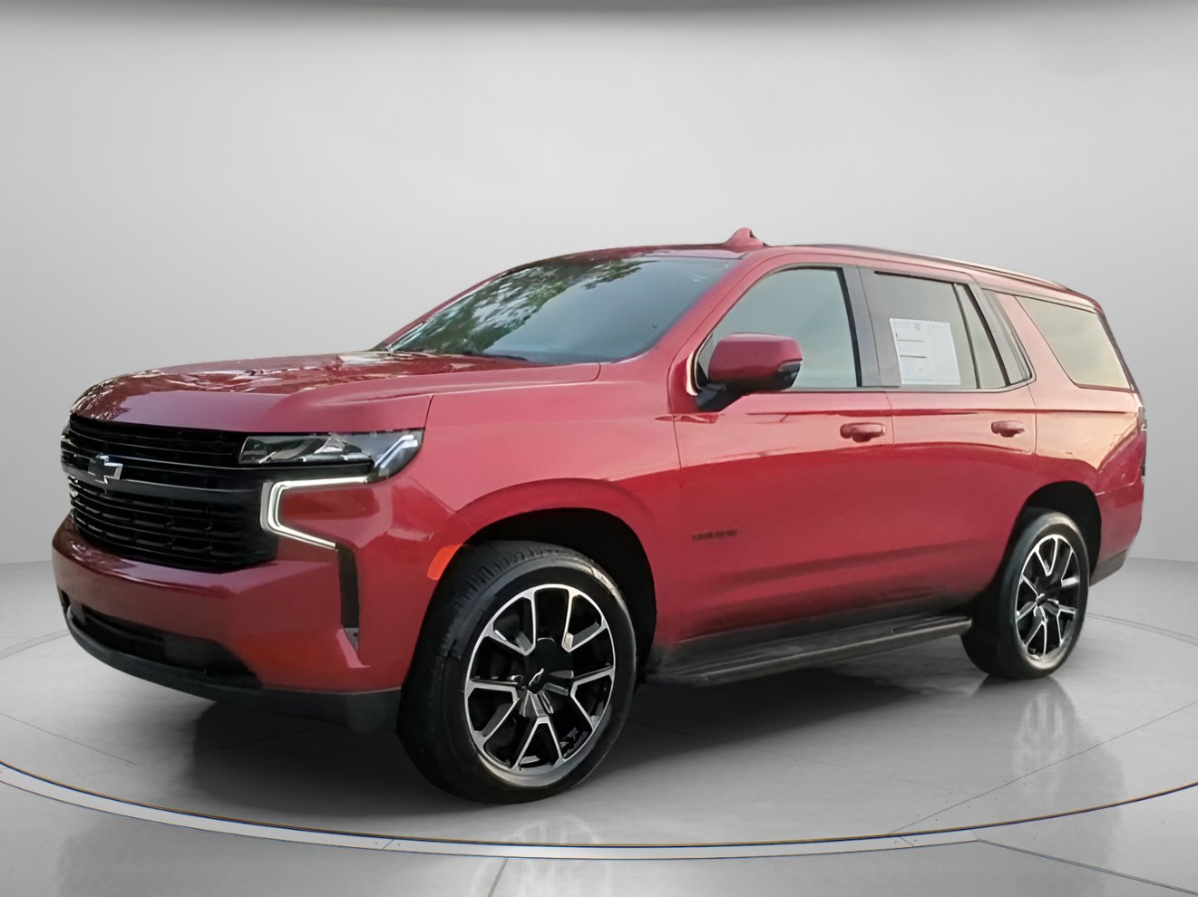 Used 2024 Chevrolet Tahoe RST w/ Luxury Package RWD image 13