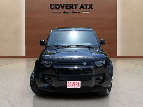 Used 2025 Land Rover Defender 110 X-Dynamic SE AWD/4WD image 8
