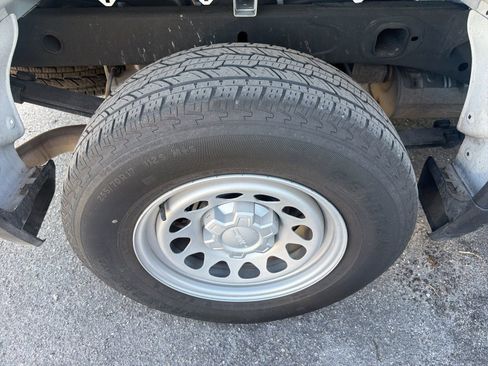 Used 2024 GMC Sierra 1500 Pro w/ Pro Value Package image 13